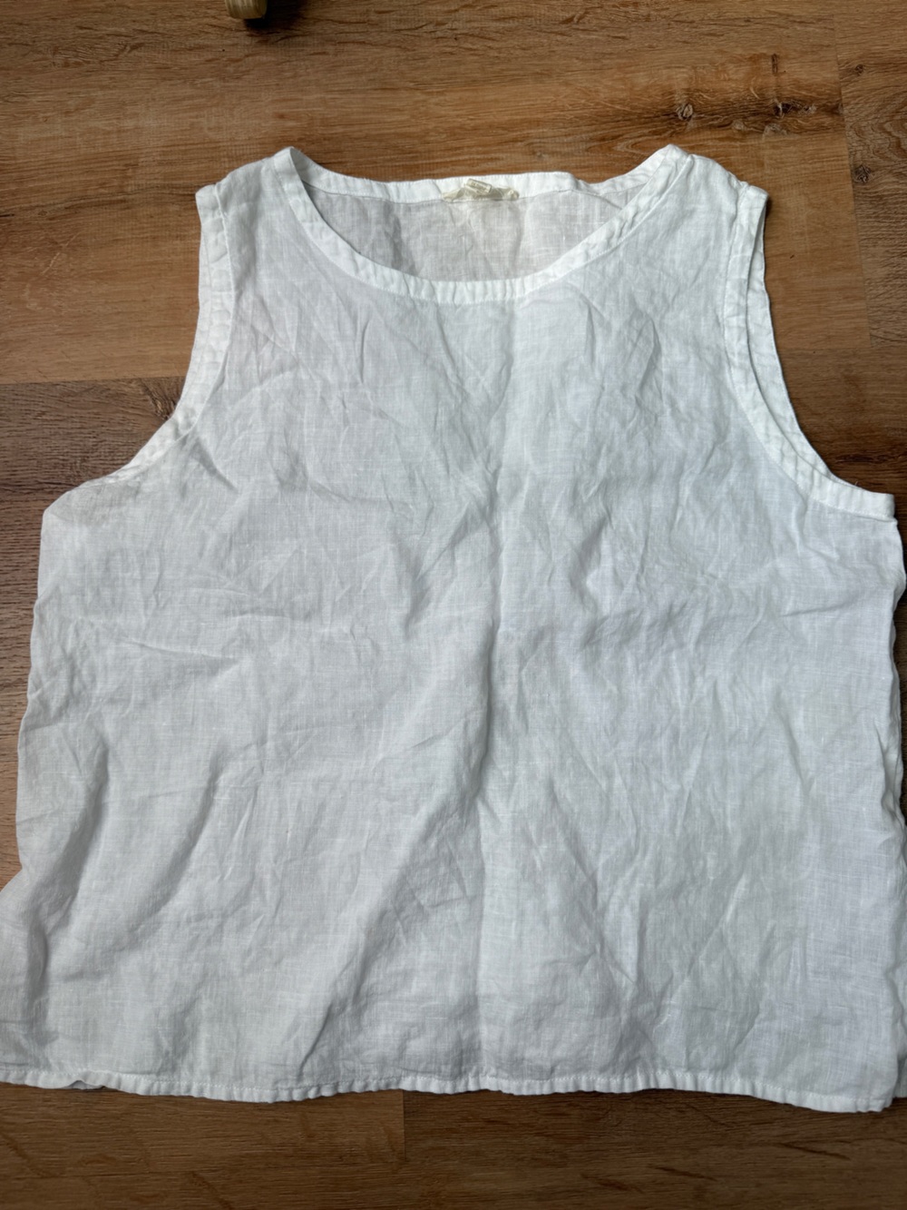 Eileen Fisher White Linen Sleeveless Boxy Tank